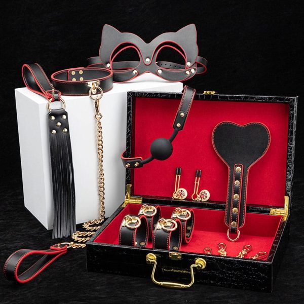 black crimson bondage sets with a box